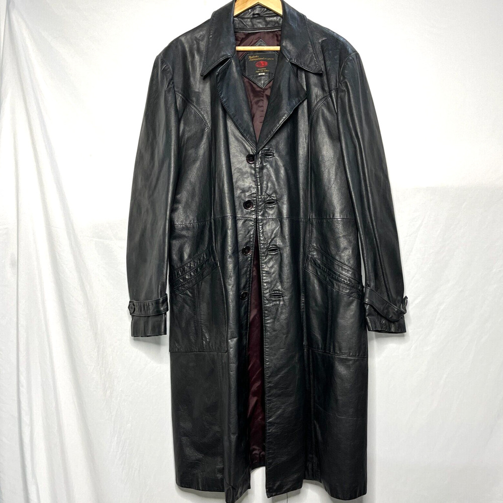Vintage 1970s Fantastic International Of California coat Size 44